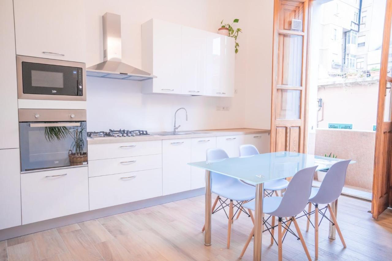 Minimalist Chic A Villanova 3Bdr - 2Bth - Wifi กาญารี ภายนอก รูปภาพ